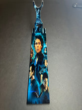 Load image into Gallery viewer, Aliens 1986 Kitchen Knife With Sublimated Stand